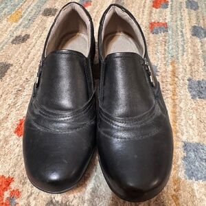 Women's Black Loafers with Zipper